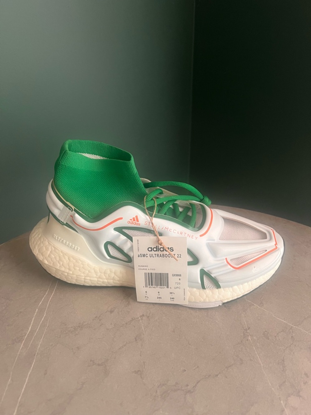 Adidas UltraBoost 22 Stella McCartney Sneaker - Picture 4 of 8
